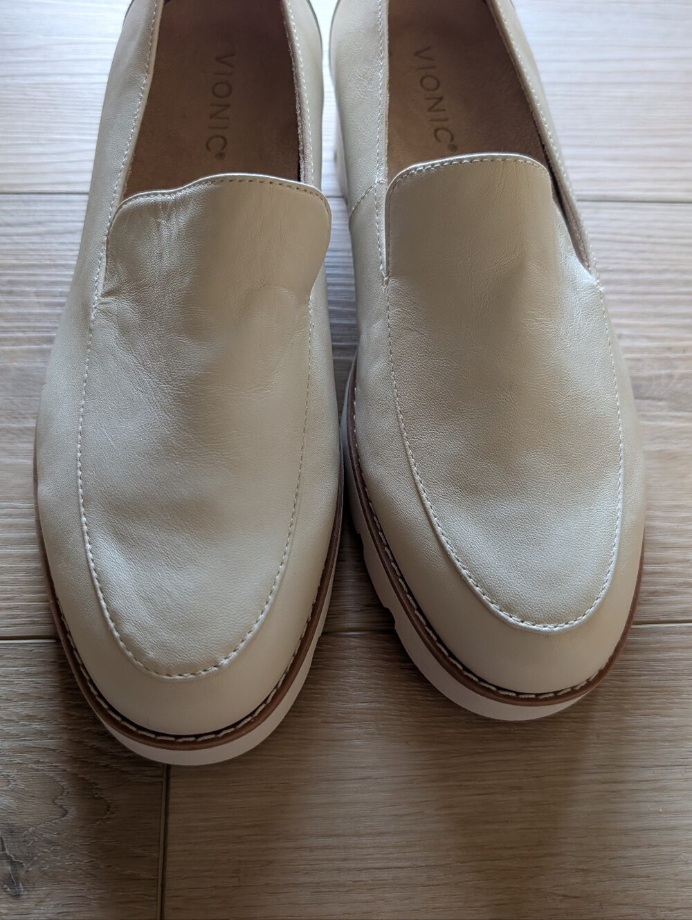Vionic Kensley Cream Nappa Loafers - Picture 2 of 6